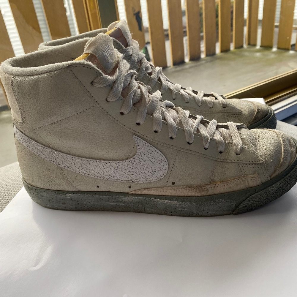 Nike blazer